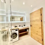 Royal Swan Appartement, Tirol Διαμέρισμα Fügen