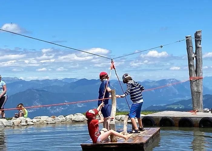 Apartment Royal Swan Appartement, Tirol Fuegen