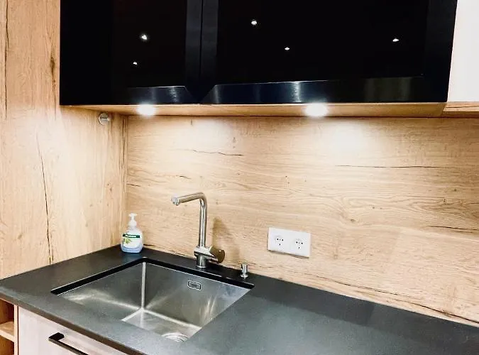 Royal Swan Appartement, Tirol 푸겐